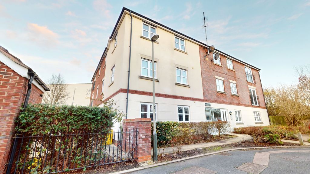 Property photo 1 of 10 12122025_101530