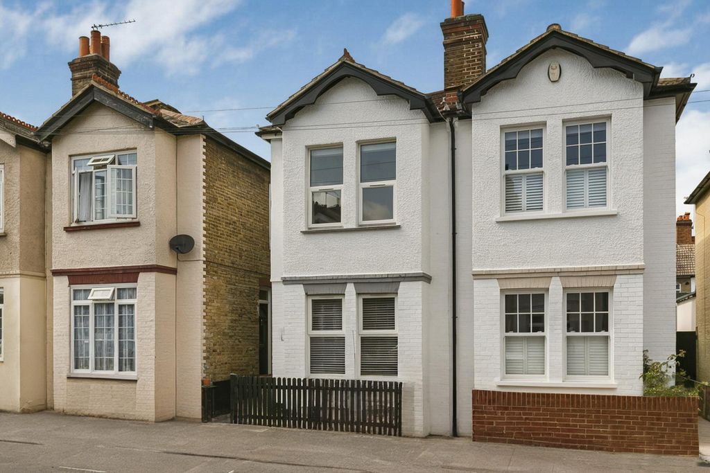 Property photo 1 of 22