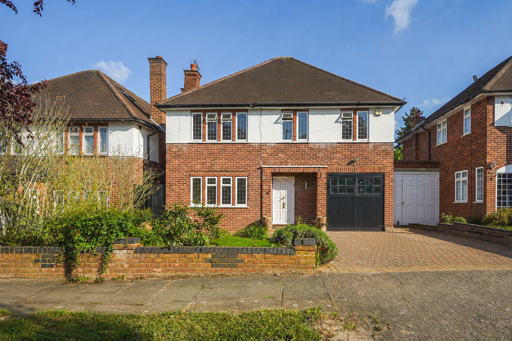 Property photo 1 of 28