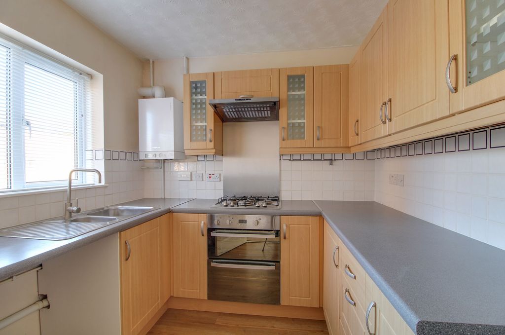 Property photo 2 of 16