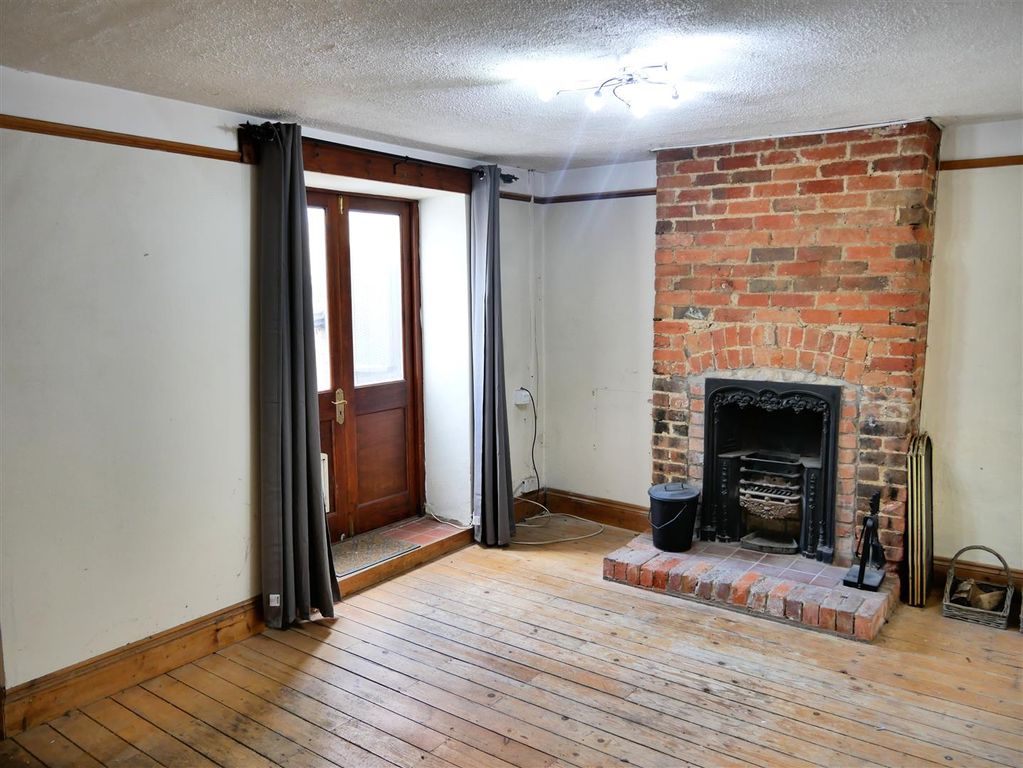 Property photo 3 of 14 P1350095.Jpg