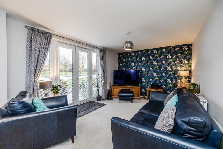 Property photo 3 of 17 79Willowbaydrive-Newcastlegreatpark-Ne139Ep-11