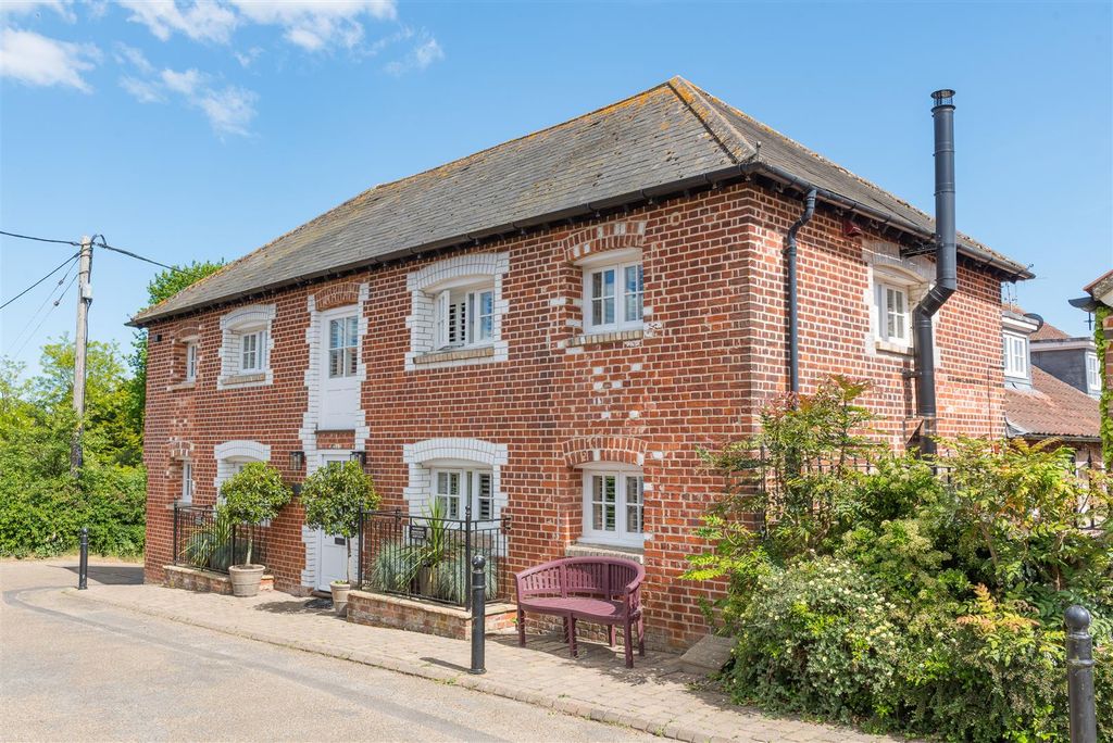 Property photo 1 of 42 No5_95.Jpg