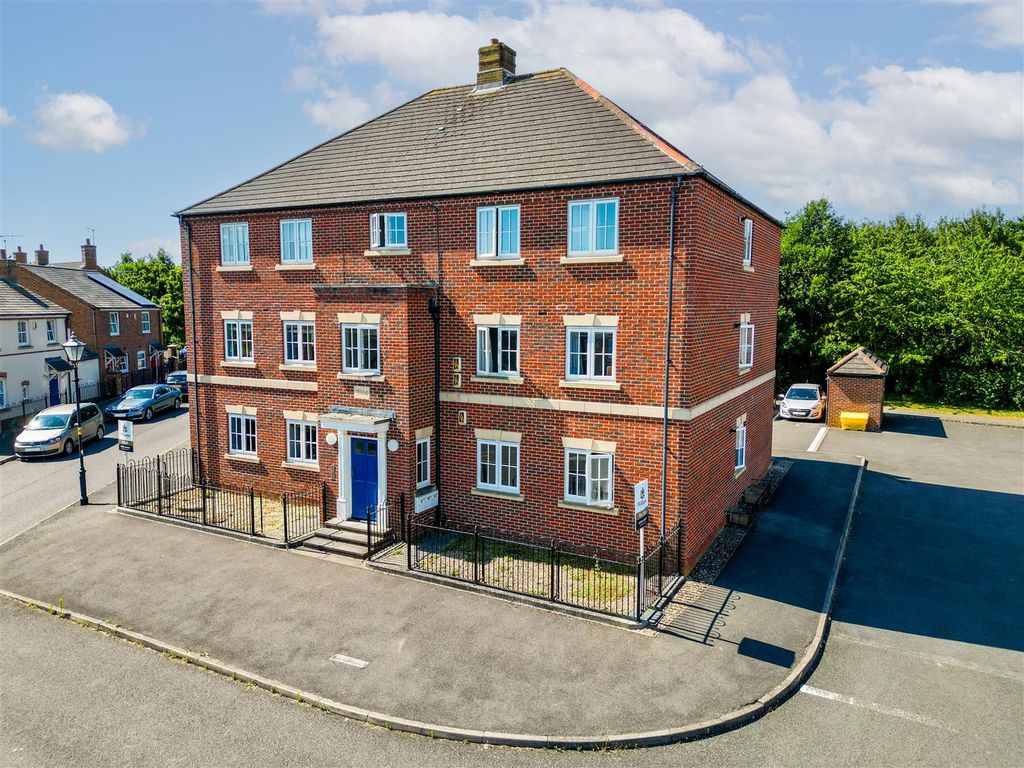 Property photo 1 of 10 Dji_0598-Hdr.Jpg