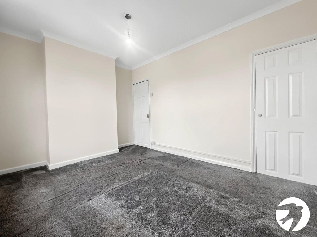 Property photo 2 of 12 Picture No. 03