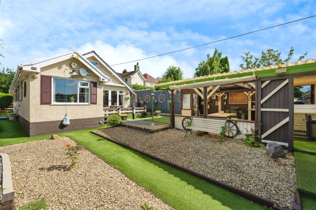 Property photo 1 of 19