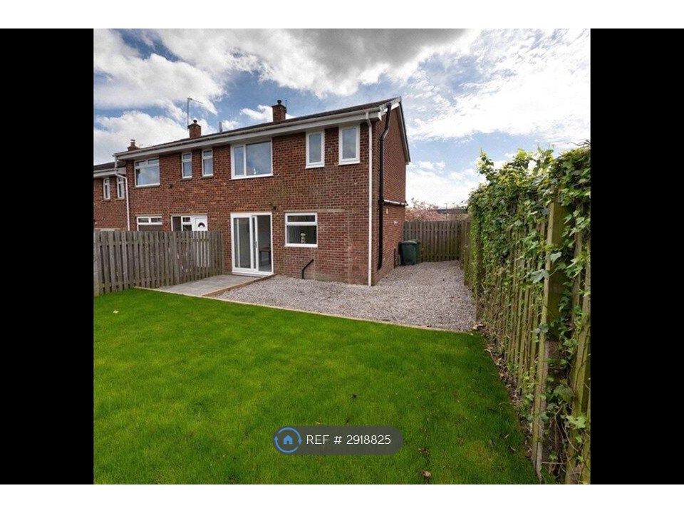 Property photo 2 of 14