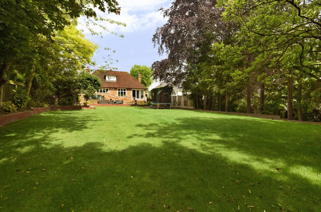 Property photo 2 of 13
