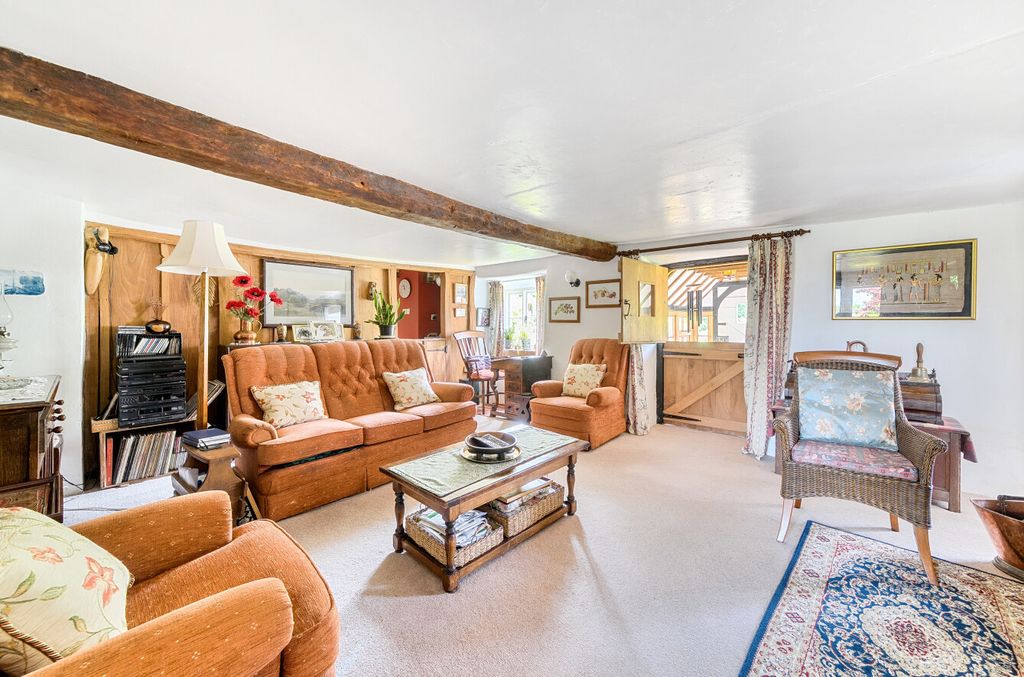 Property photo 3 of 13 Living Room