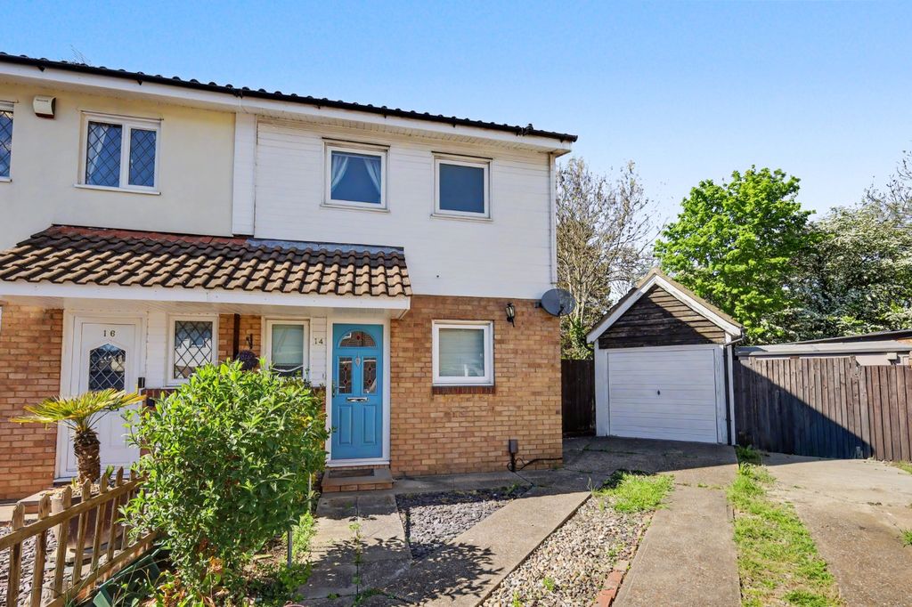 Property photo 1 of 15 4736422