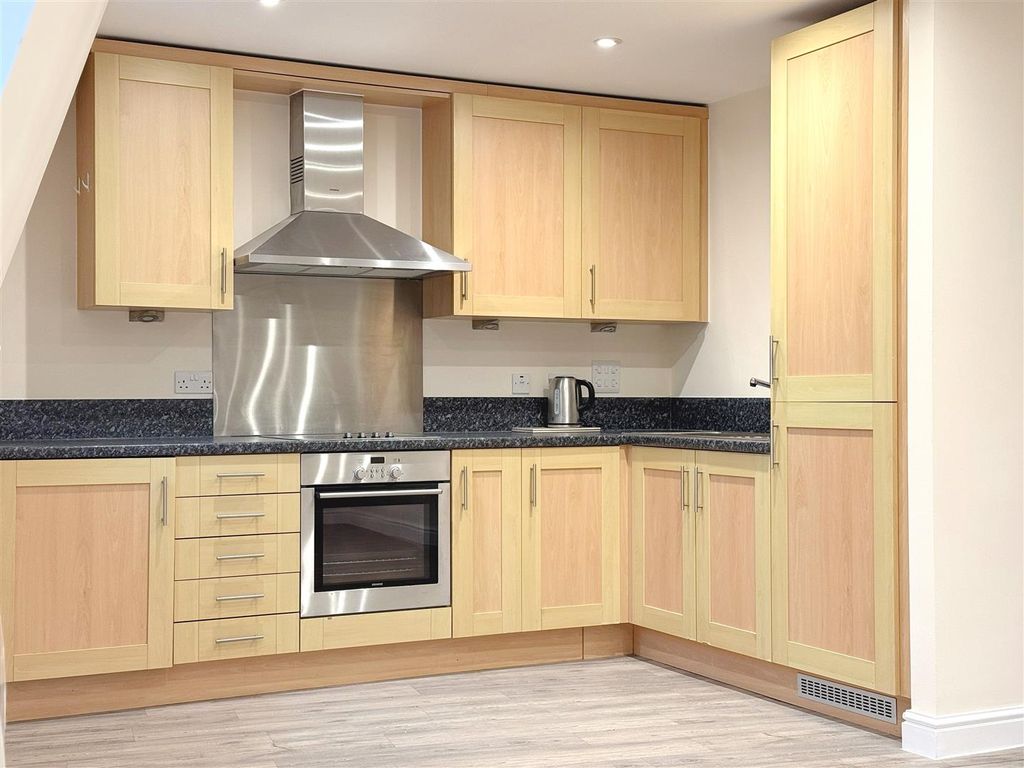 Property photo 3 of 14 Img_9971.Jpg