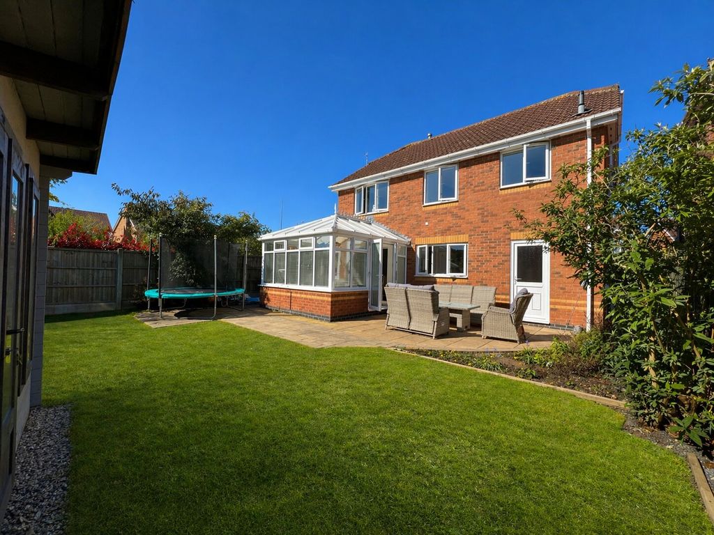 Property photo 2 of 23