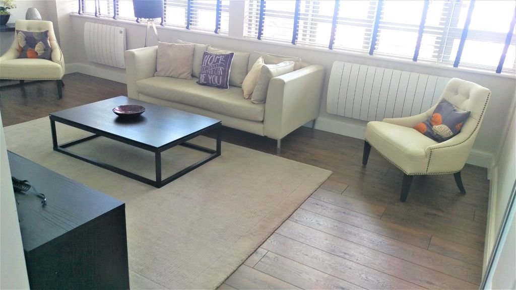 Property photo 2 of 13 1548482