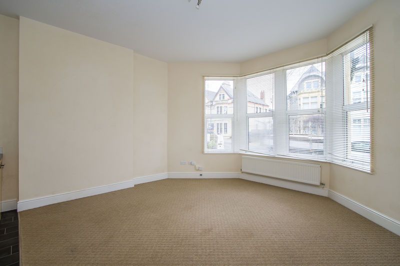 Property photo 2 of 8 Photo 5