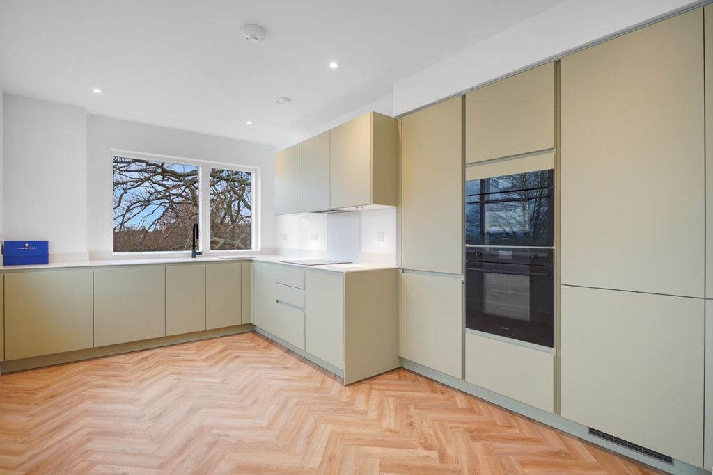 Property photo 2 of 11 Dsc03641.Jpg