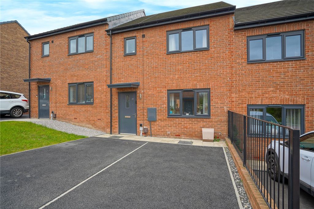 Property photo 1 of 16 Picture No. 15