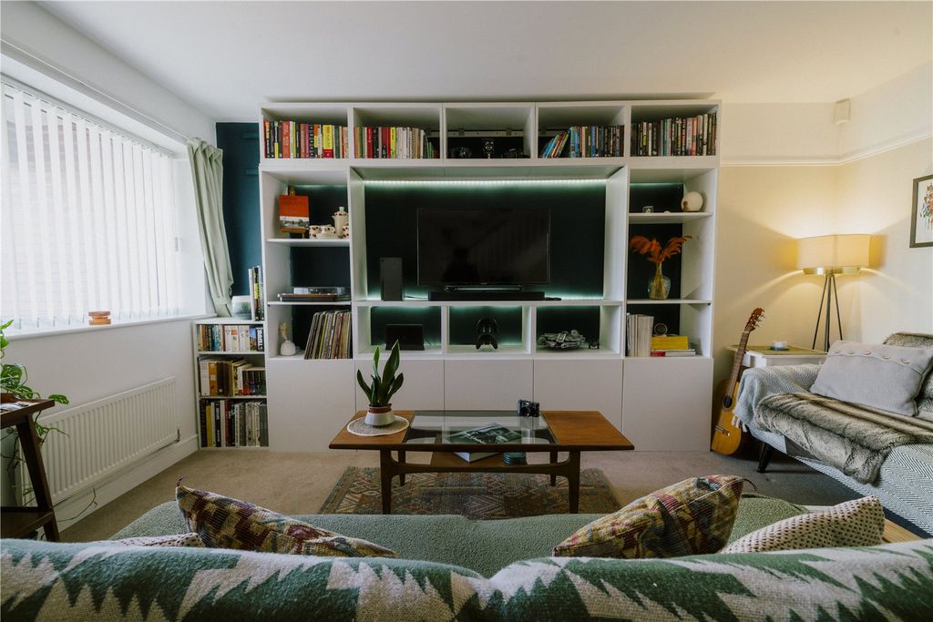 Property photo 3 of 15 Picture No. 03