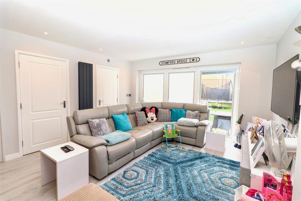 Property photo 2 of 26 Img_4335.Jpg