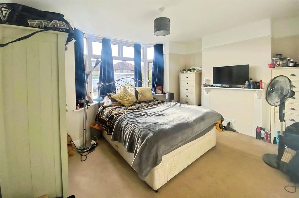 Property photo 3 of 8 0Bfab102-Gtgwcgdwt0Ivzypn6Aeuiq.Jpg