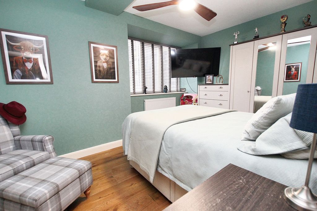 Property photo 3 of 30