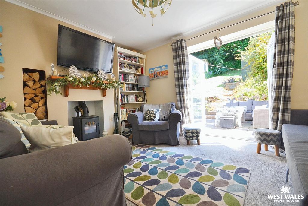 Property photo 2 of 22 Dsc_0296 (1).Jpg