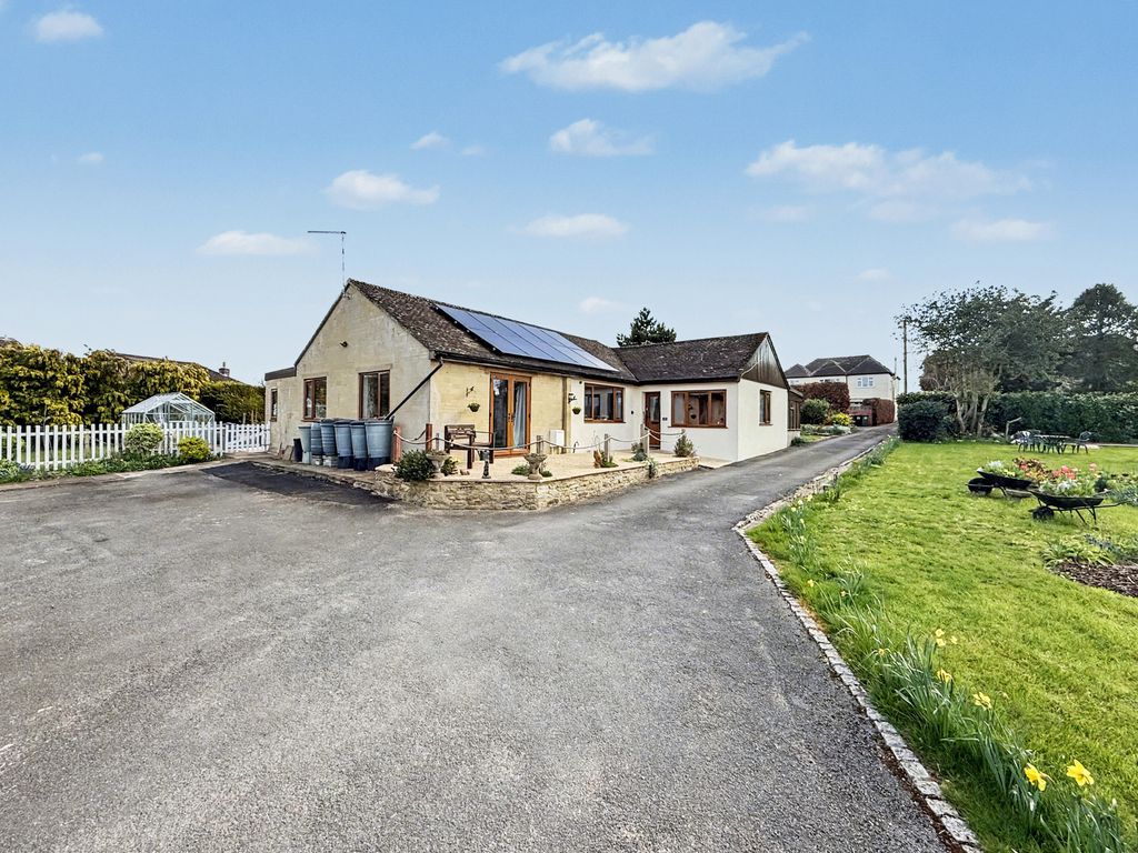 Property photo 2 of 18 Img4487