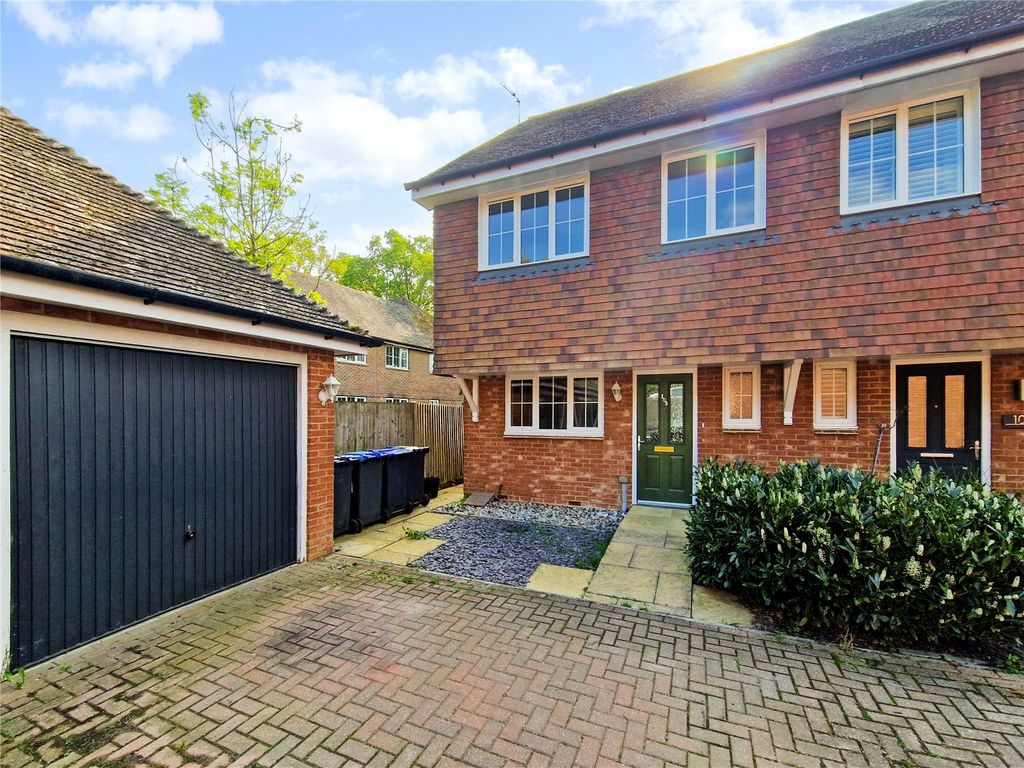 Property photo 1 of 14 Picture No. 27