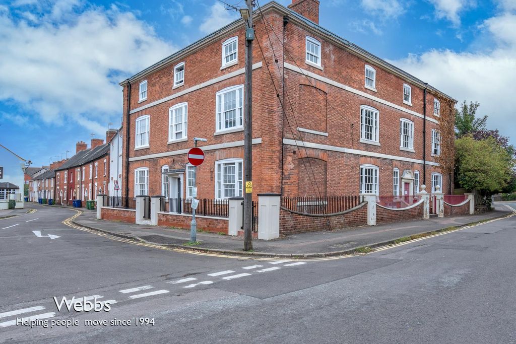 Property photo 3 of 26 Â© Webbs Estate Agents Â©-3.Jpg