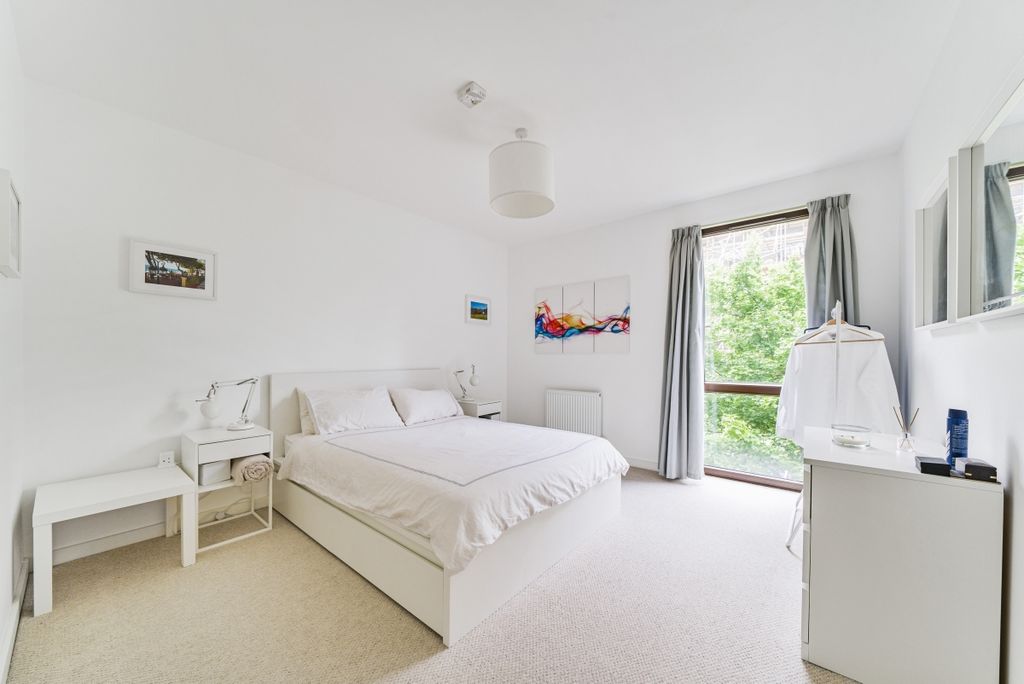 Property photo 3 of 15 980105 (6)