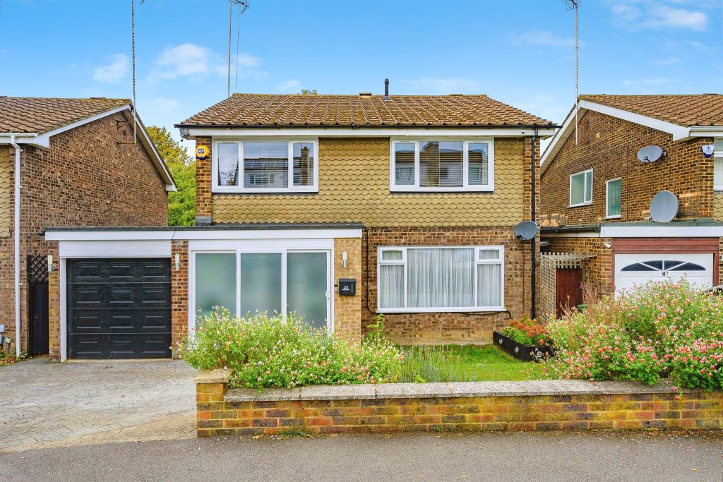 Property photo 1 of 34