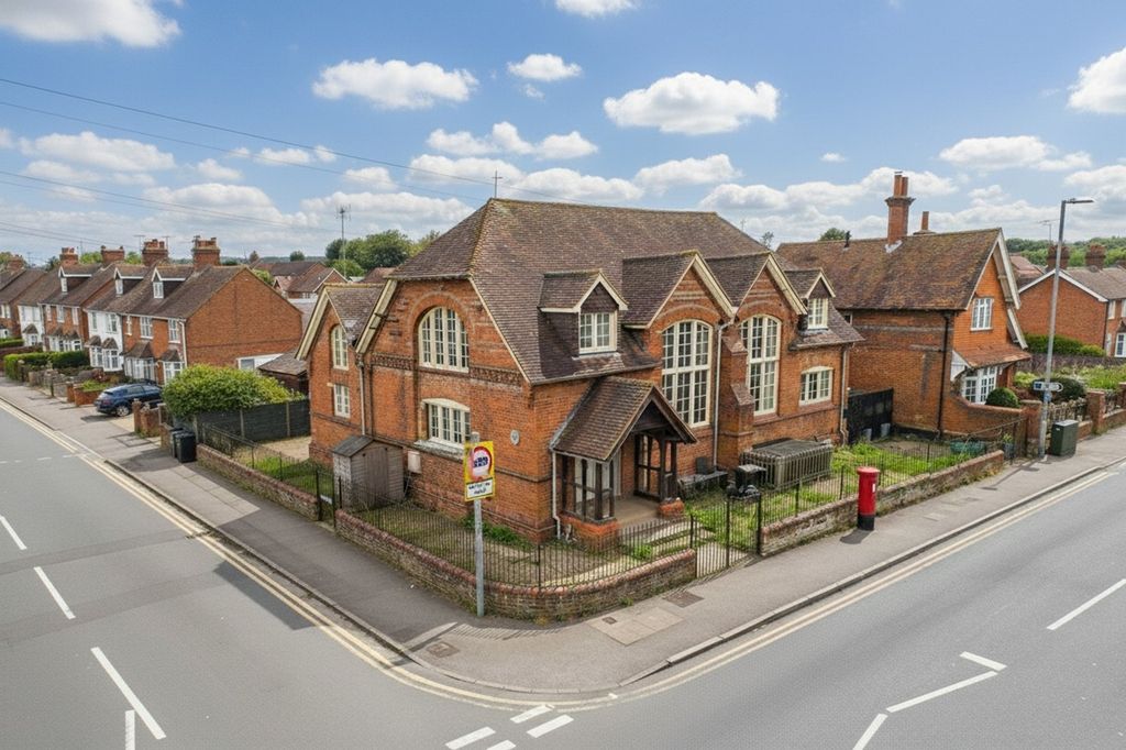 Property photo 1 of 13 Picture No. 12