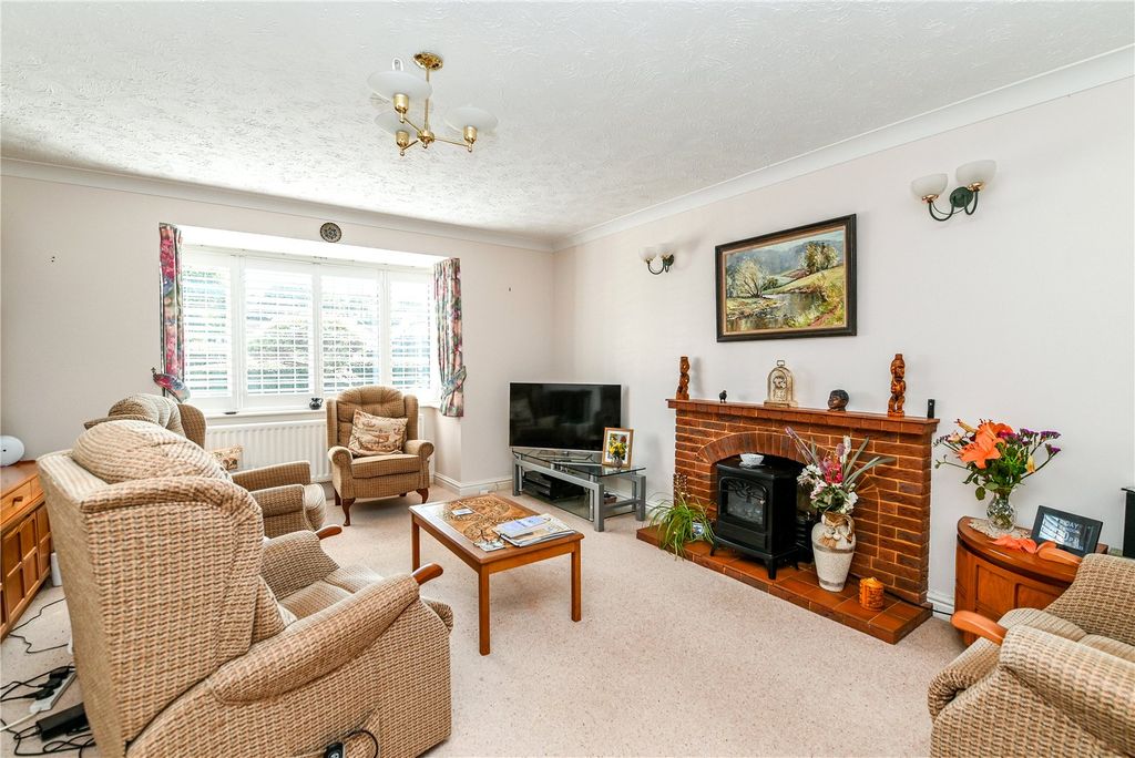 Property photo 2 of 23 Picture No. 30