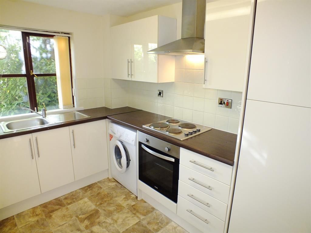 Property photo 2 of 10