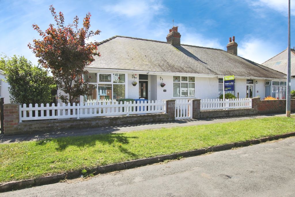 Property photo 1 of 15 3943331