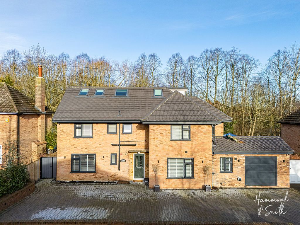 Property photo 1 of 21