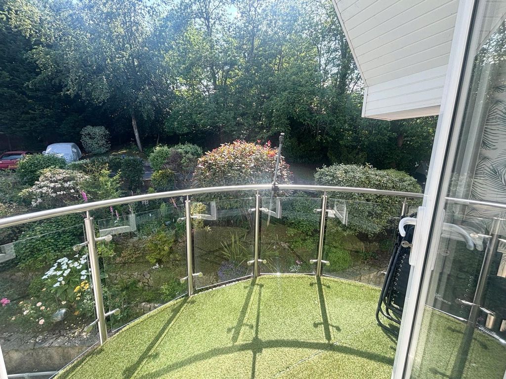 Additional image 35 of 3 bed flat for saleOld Teignmouth Road, Dawlish, Devon EX7