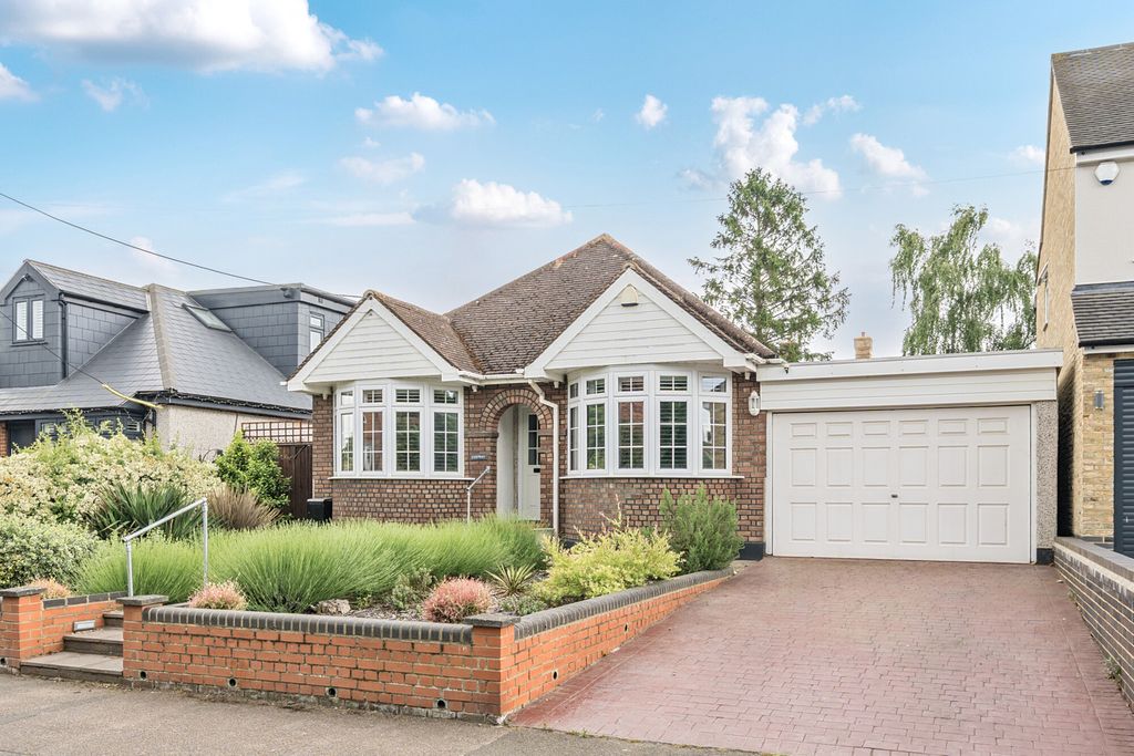 Property photo 1 of 25 External