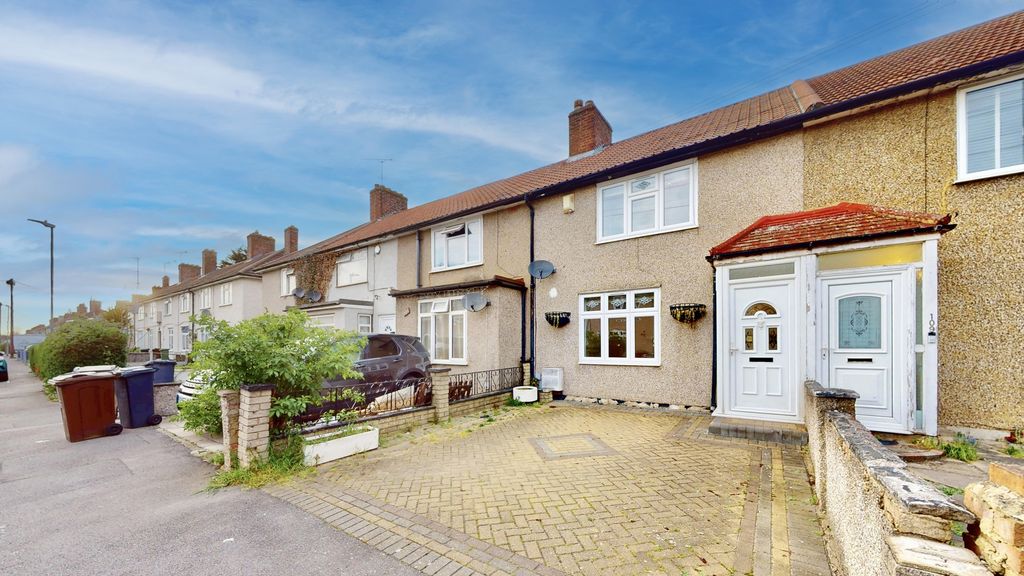 Property photo 1 of 16 Photo 23