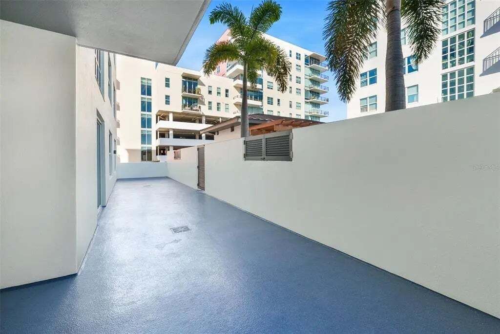 Property photo 3 of 4 <Alttext/>