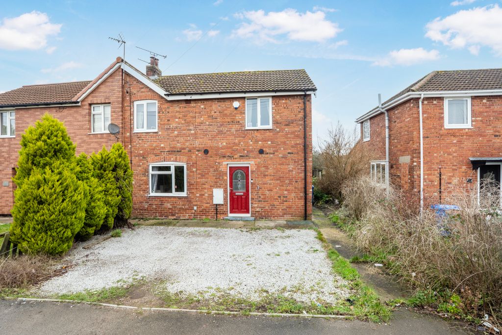 Property photo 1 of 12 Front 2