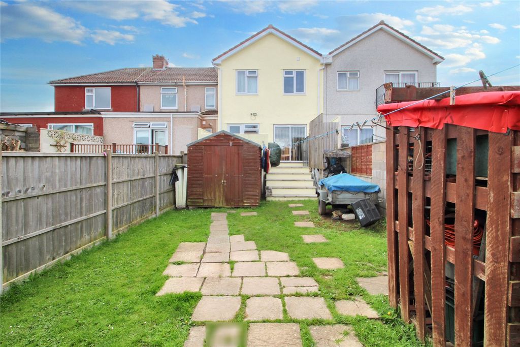 Property photo 1 of 21 Picture No. 35