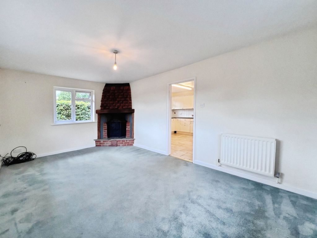 Property photo 3 of 8 Picture No. 04
