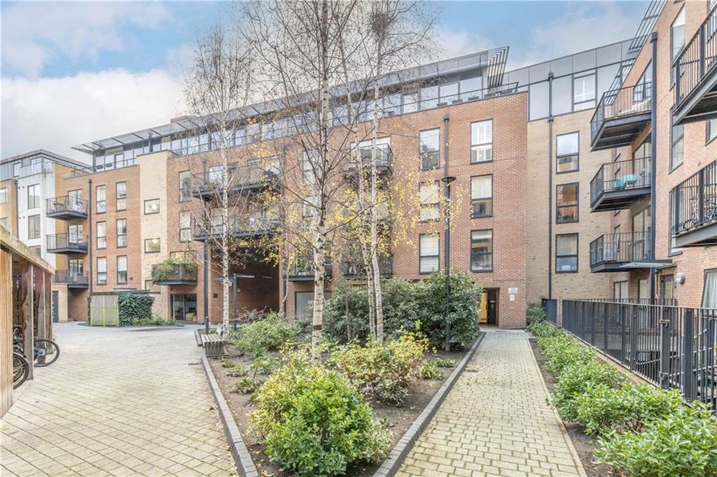 Property photo 1 of 7