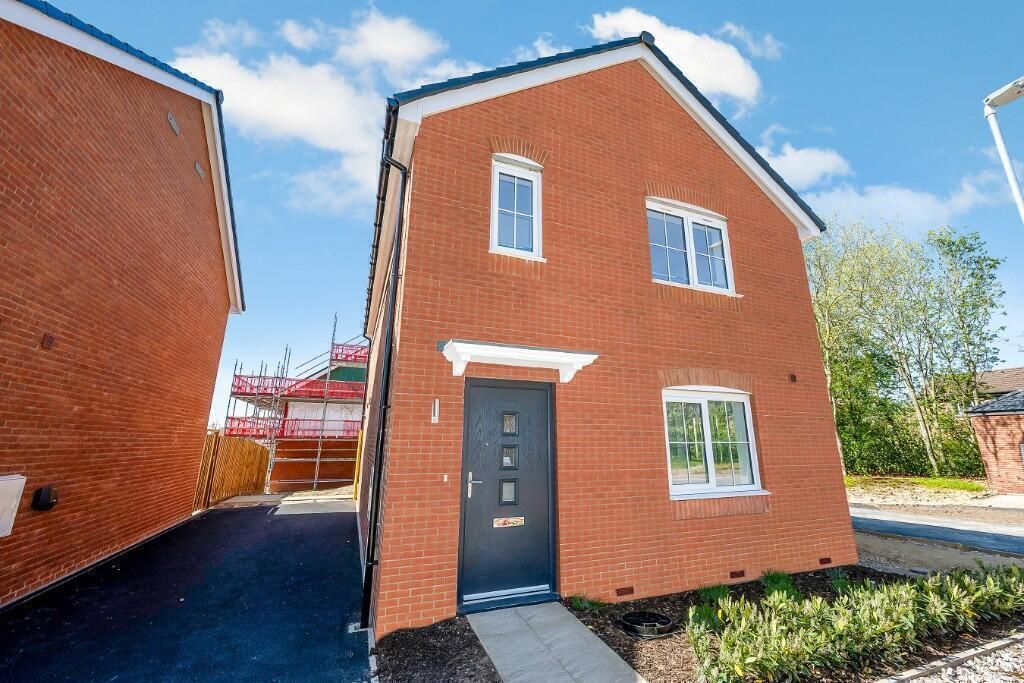 Property photo 1 of 12