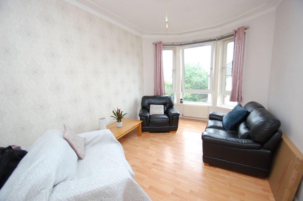 Property photo 2 of 13 5170091