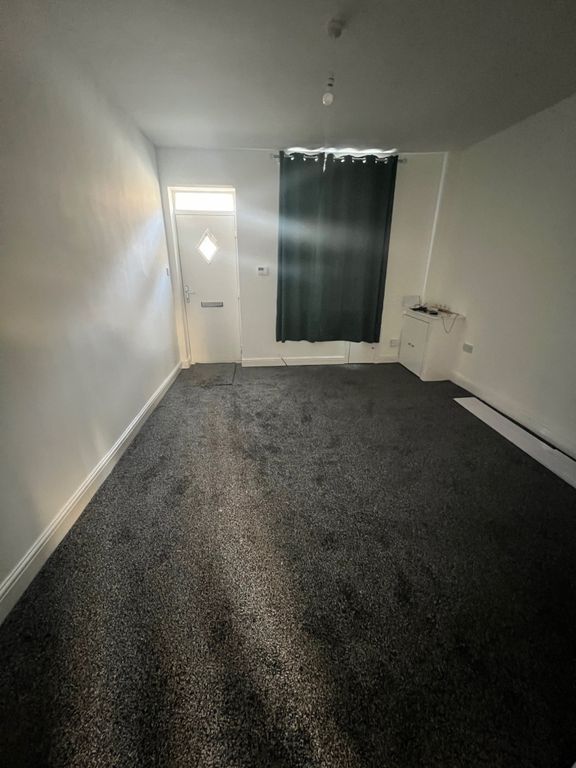 Property photo 2 of 6 D.Walsh Refurb 13.11 (2)