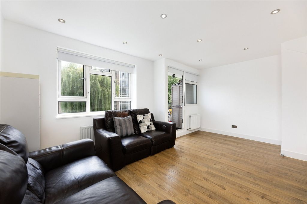Property photo 2 of 6 Picture No. 03