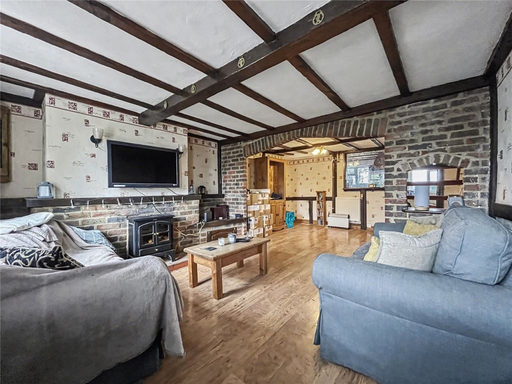 Property photo 3 of 10 Picture No. 04