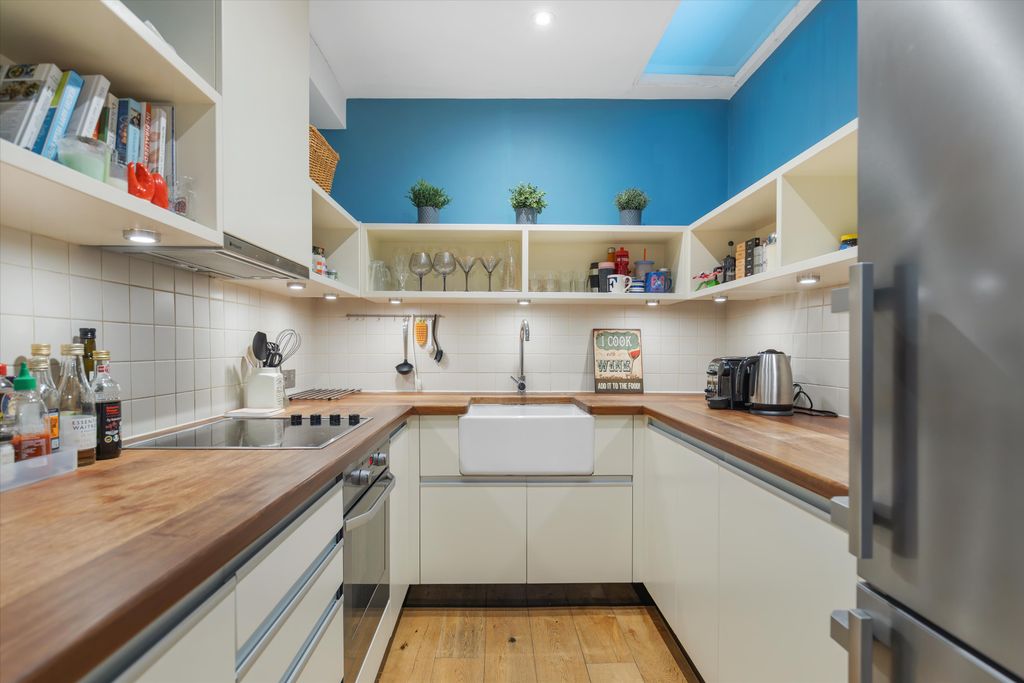 Property photo 3 of 13 Image