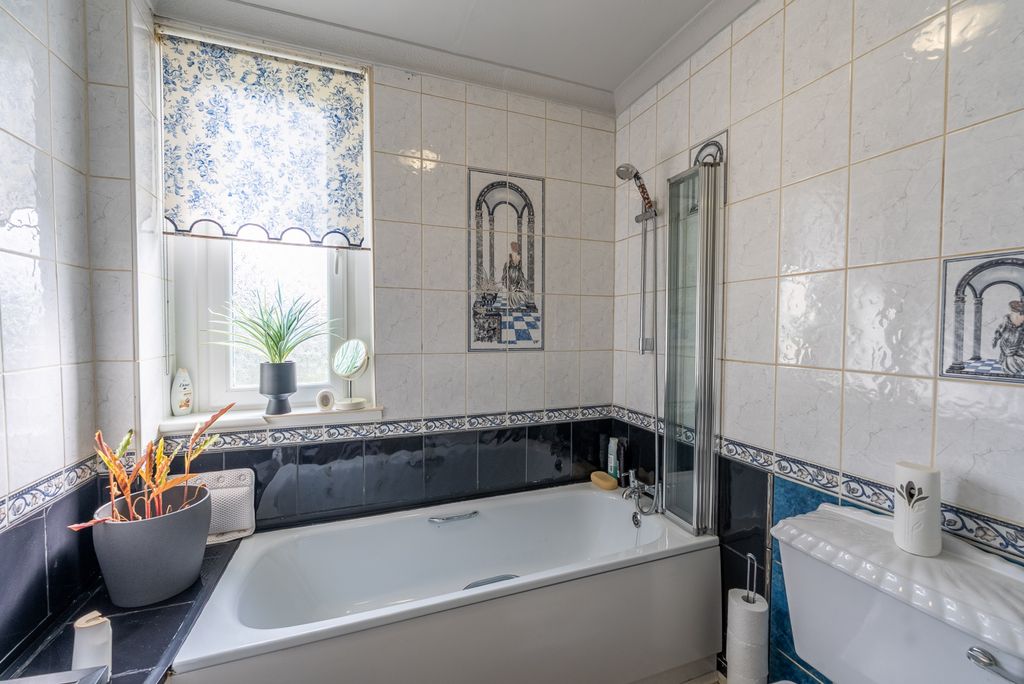 Additional image 21 of 3 bed flat for saleGainside Road, Coatbridge ML5